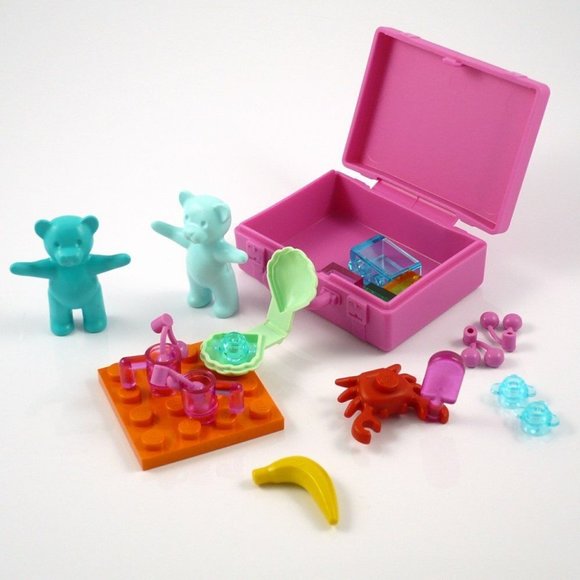 Vintage LEGO 5977 Travel Friends In-flight - Picture 2 of 2